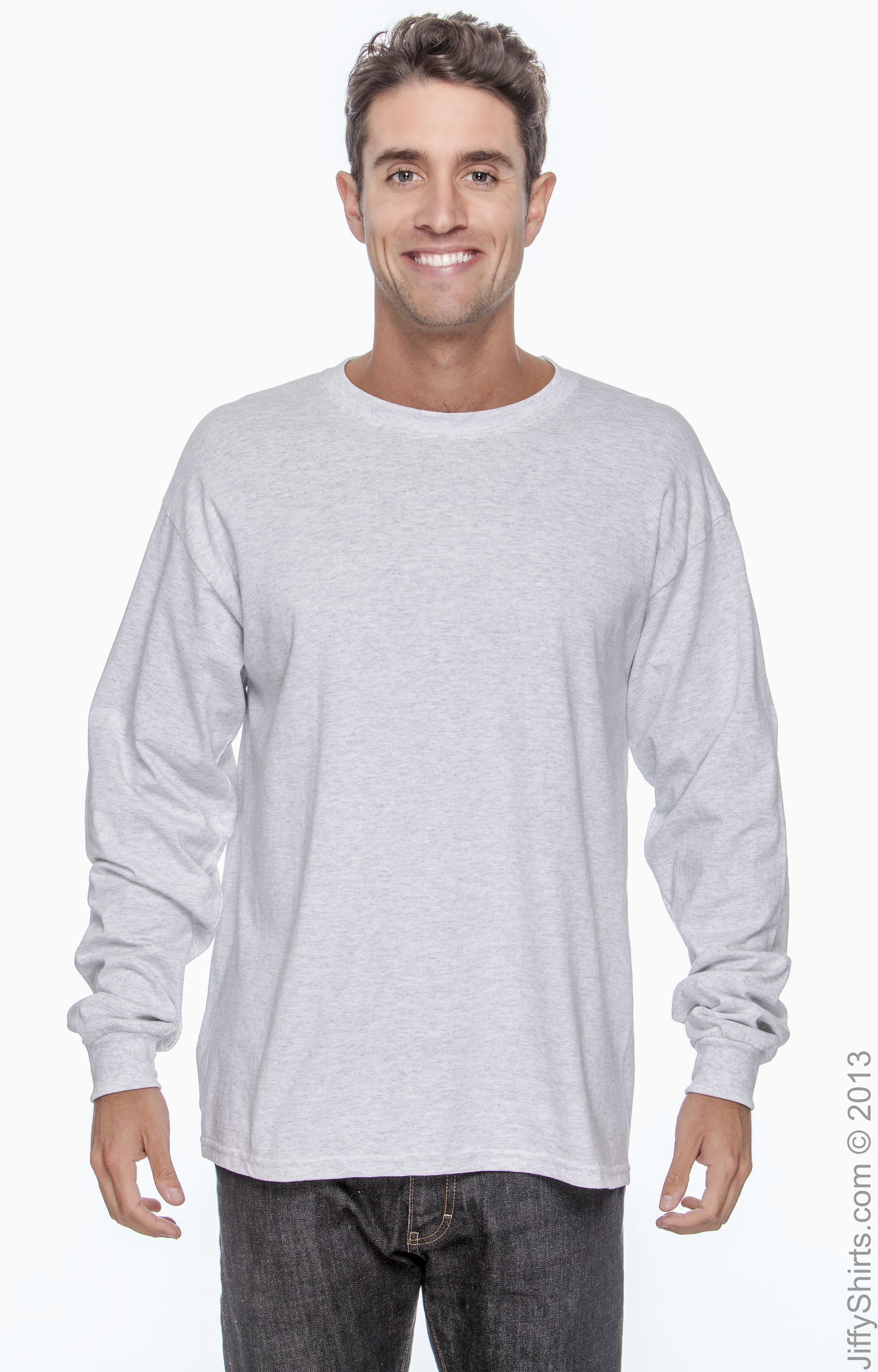 gildan ash grey t shirt